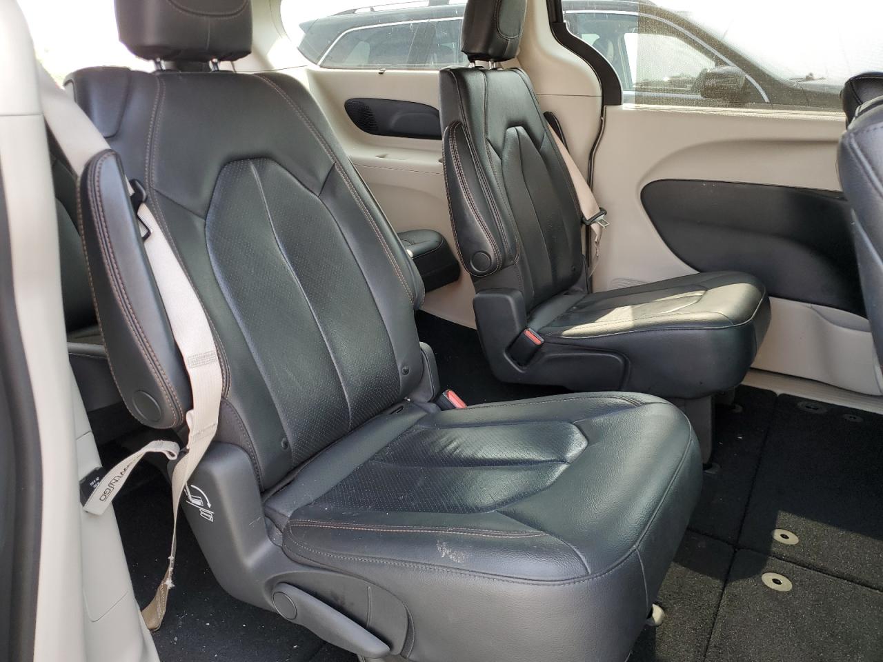 CHRYSLER PACIFICA TOURING L PLUS