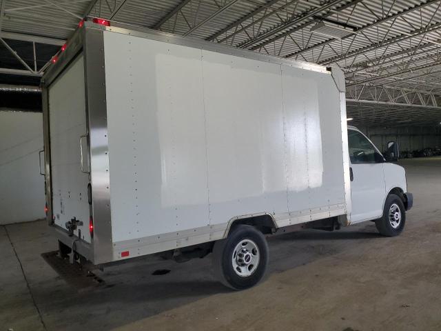 GMC SAVANA CUT 2011 white cutaway flexible fuel 1GD072BG1B1165632 photo #4