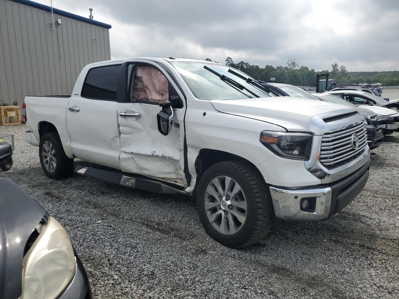 TOYOTA TUNDRA CREWMAX LIMITED