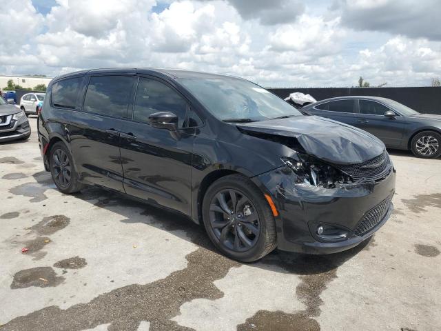 Vin: 2c4rc1fg9lr140812, lot: 62739335, chrysler pacifica touring 20204