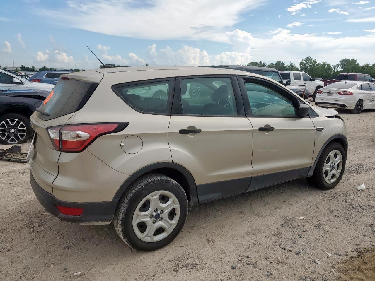 FORD ESCAPE S