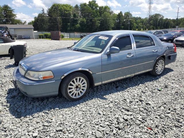 LINCOLN TOWN CAR E