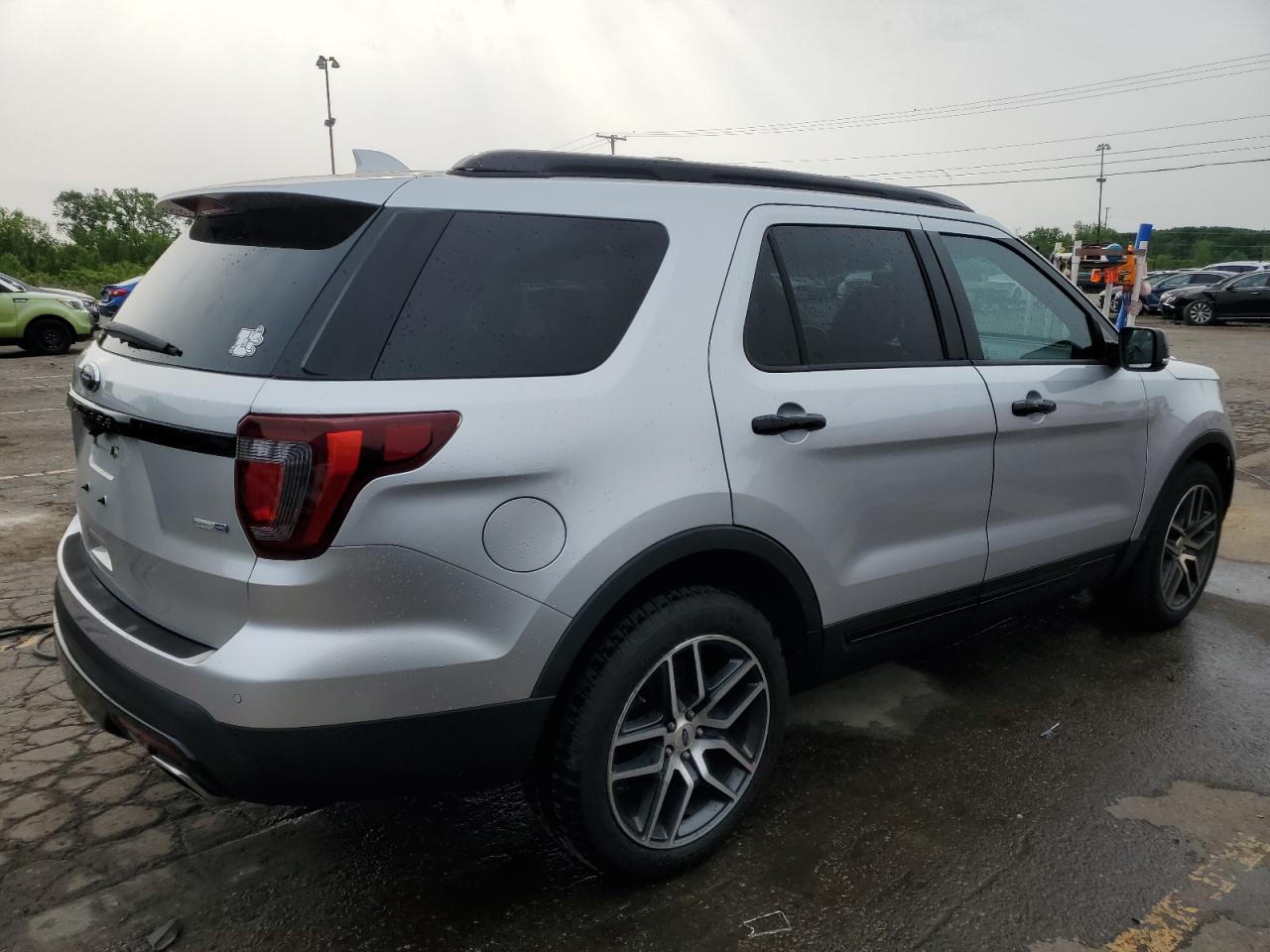 FORD EXPLORER SPORT