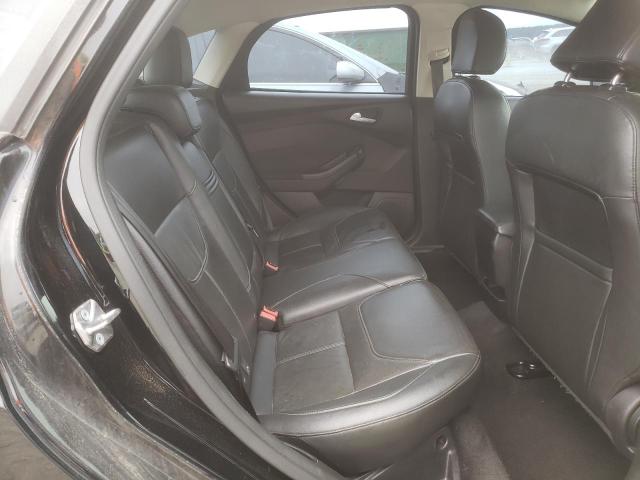 2016 FORD FOCUS SE - 1FADP3K25GL222013