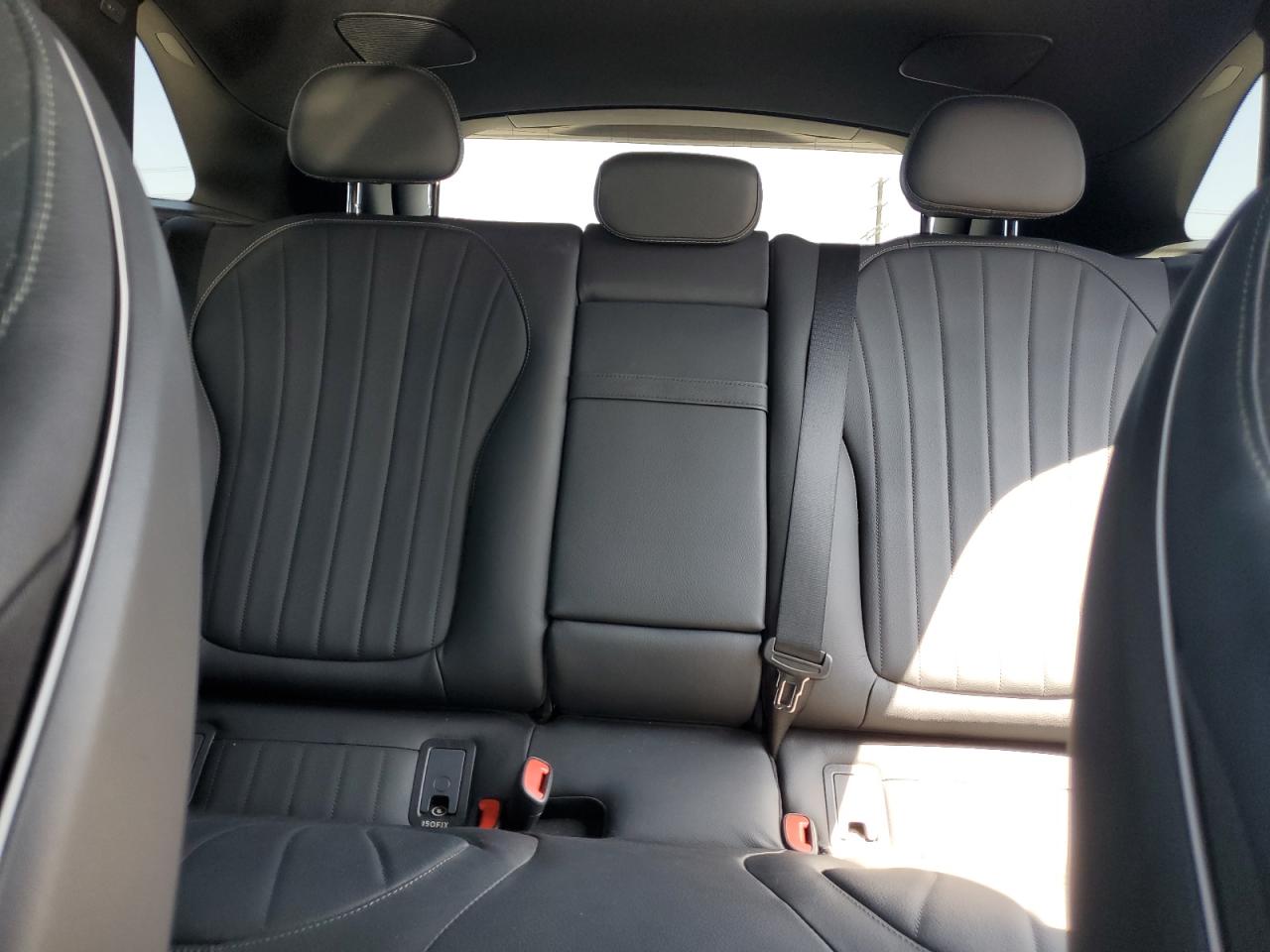 MERCEDES-BENZ EQE SUV 350+