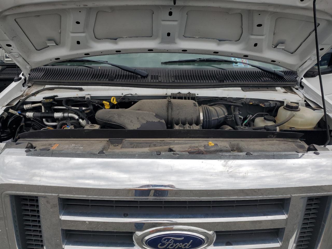 FORD ECONOLINE E350 SUPER DUTY CUTAWAY VAN