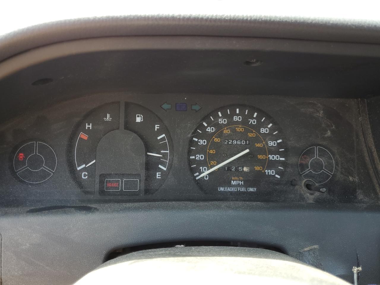 Lot #3210756936 1992 TOYOTA COROLLA DL