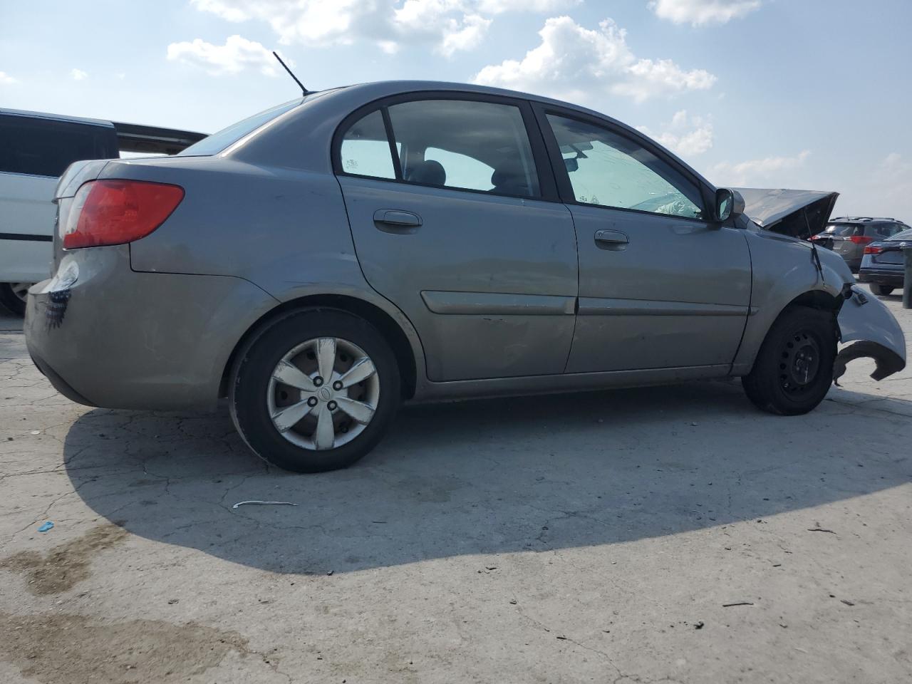 KIA RIO BASE
