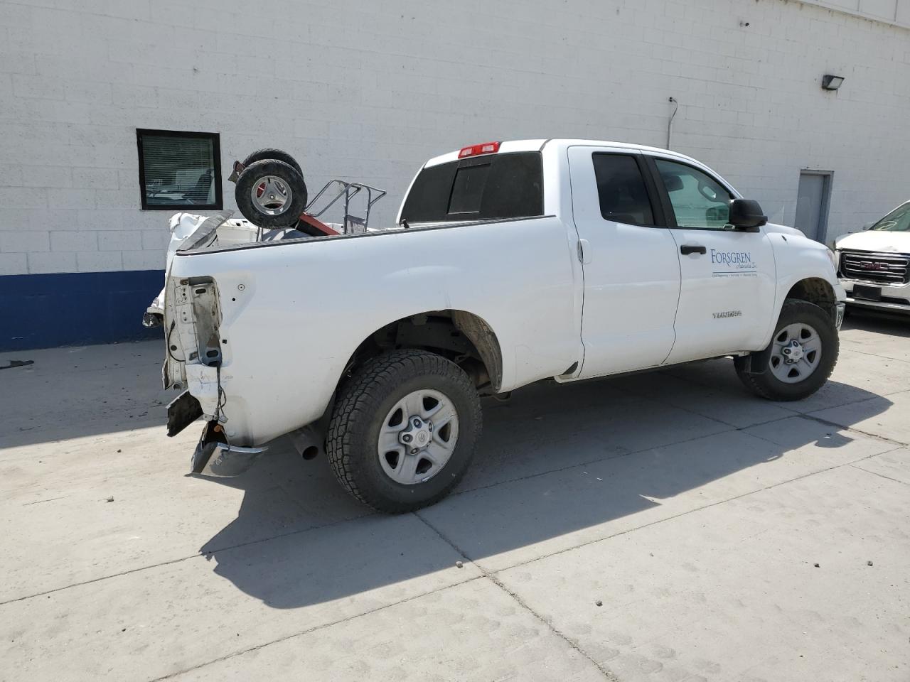 TOYOTA TUNDRA DOUBLE CAB SR5