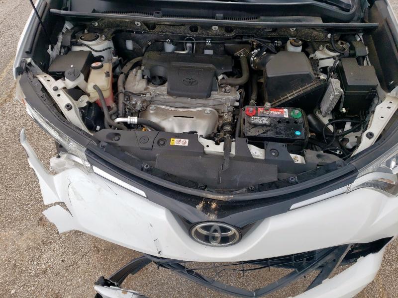 2018 TOYOTA RAV4 LE - JTMZFREV6JJ208653