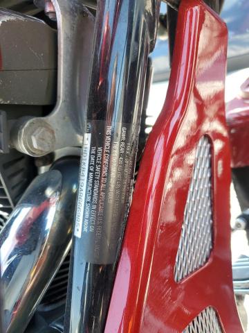 2010 HARLEY-DAVIDSON FLHX 1HD1KB419AB666985