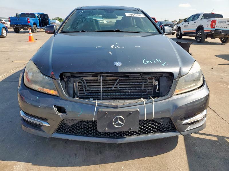 2013 MERCEDES-BENZ C 250 - WDDGJ4HBXDG065935