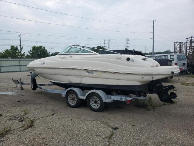 SEA RAY BOAT 2004 white   SERV2762J304 photo #4