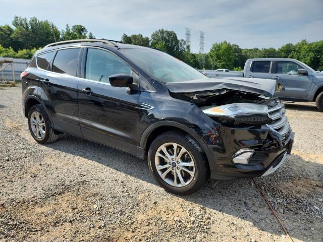 2017 FORD ESCAPE SE - 1FMCU9G96HUD47892