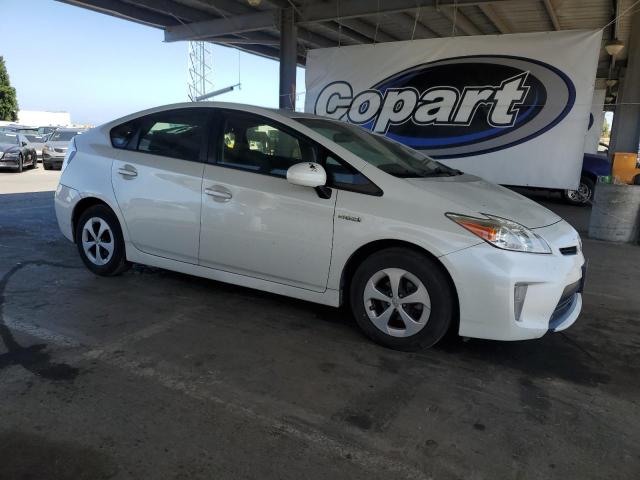 Vin: jtdkn3du1f1940741, lot: 61777965, toyota prius 20154