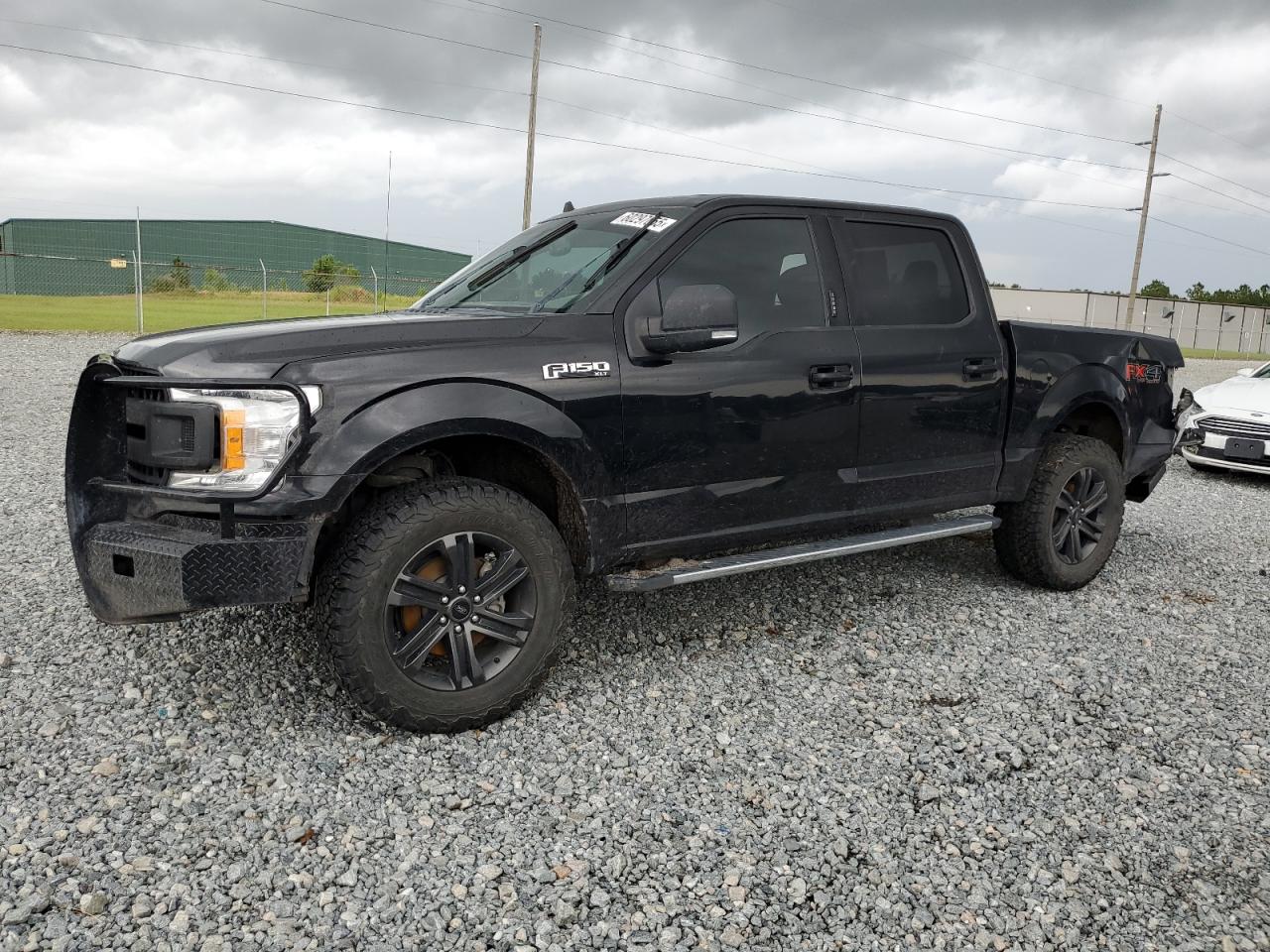 FORD F-150 SUPERCREW