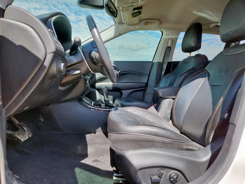 2019 JEEP COMPASS LI 3C4NJCCB1KT769548
