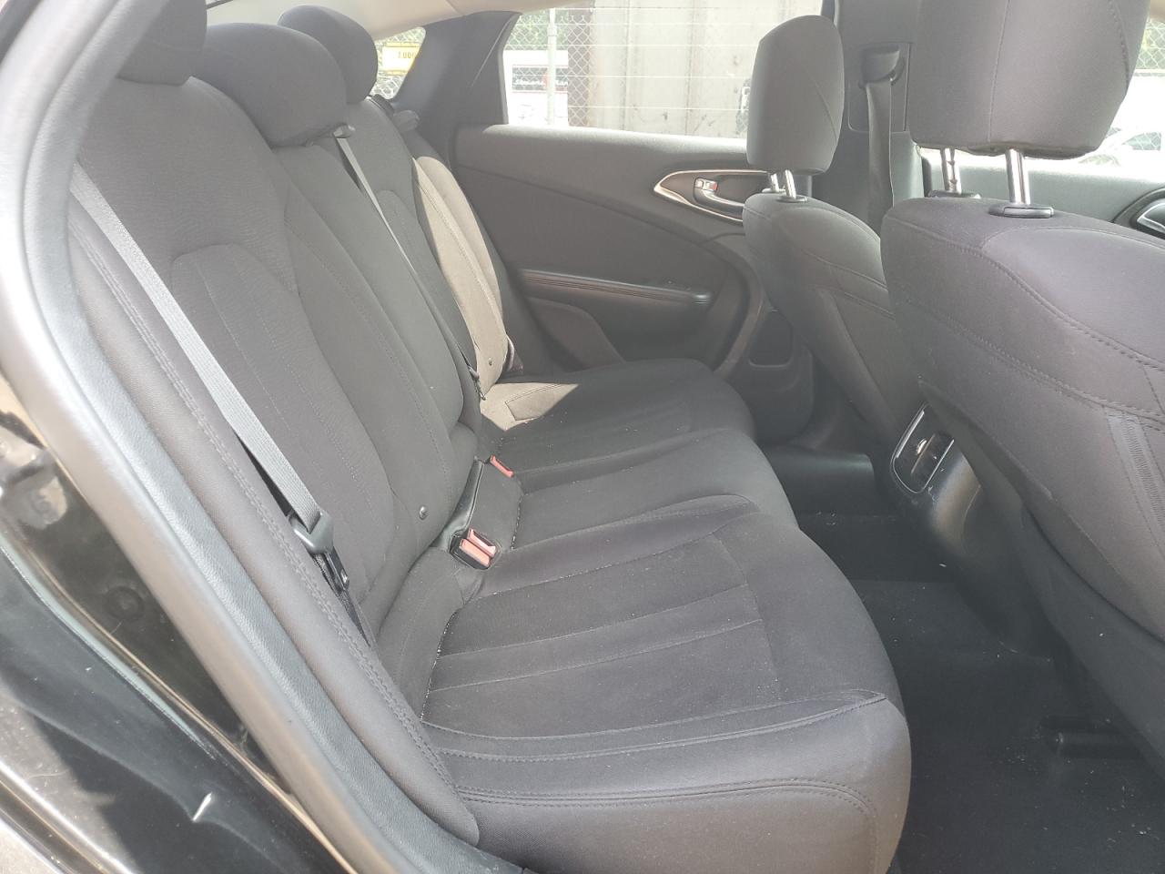 CHRYSLER 200 LIMITED