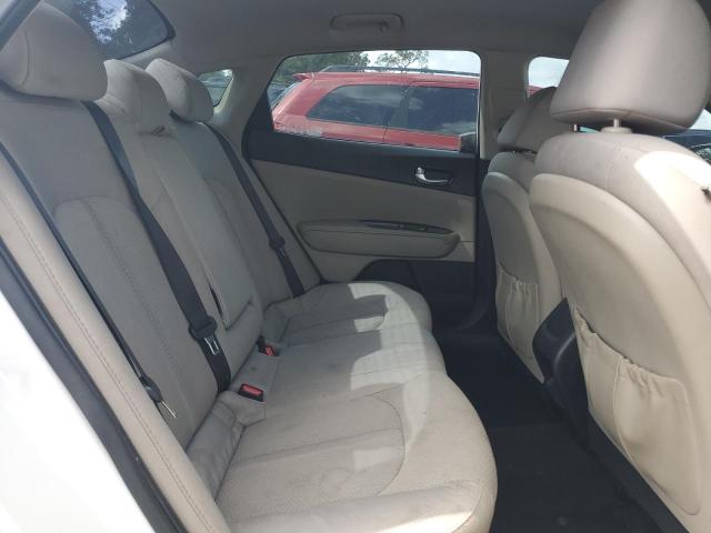 2016 KIA OPTIMA LX - 5XXGT4L30GG070139