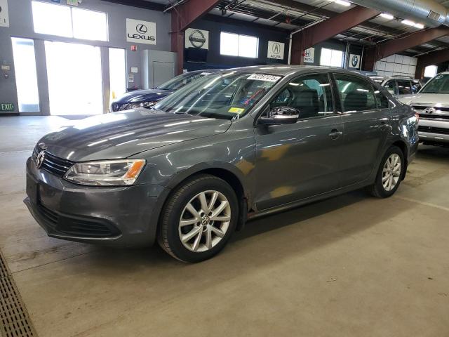 VOLKSWAGEN JETTA SE
