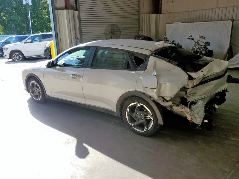 Vin: 3kpfu4de2se096073, lot: 61149565, kia k4 ex ex 20252