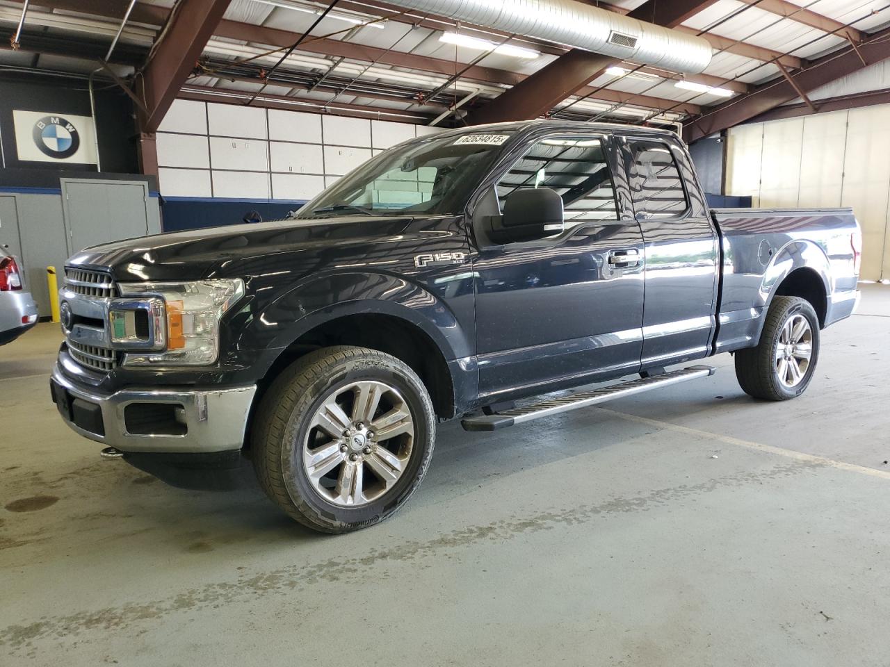 FORD F-150 SUPER CAB