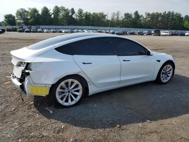 2021 TESLA MODEL 3 5YJ3E1EA4MF098592