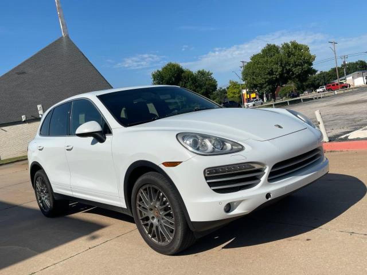 PORSCHE CAYENNE