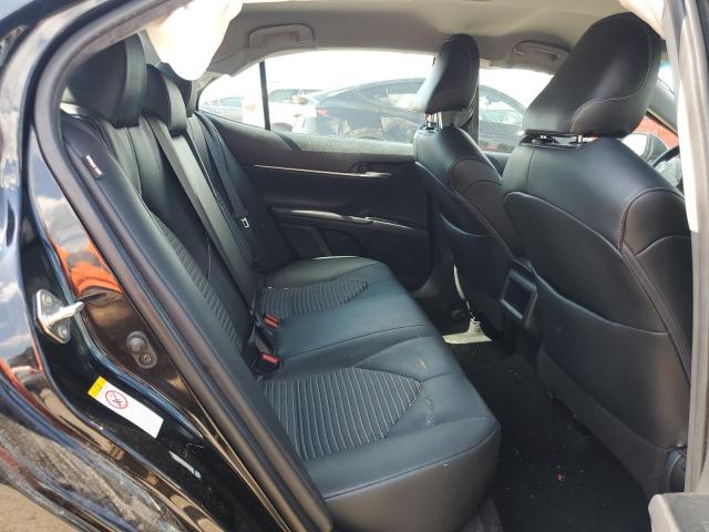 2018 TOYOTA CAMRY L - 4T1B11HKXJU113722