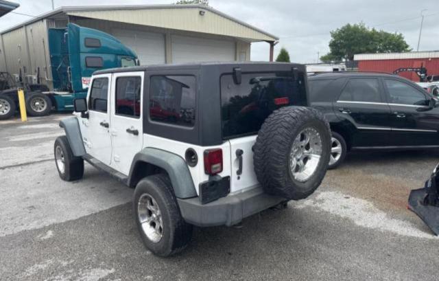 JEEP WRANGLER U 2013 white 4dr spor flexible fuel 1C4BJWDG6DL582321 photo #4