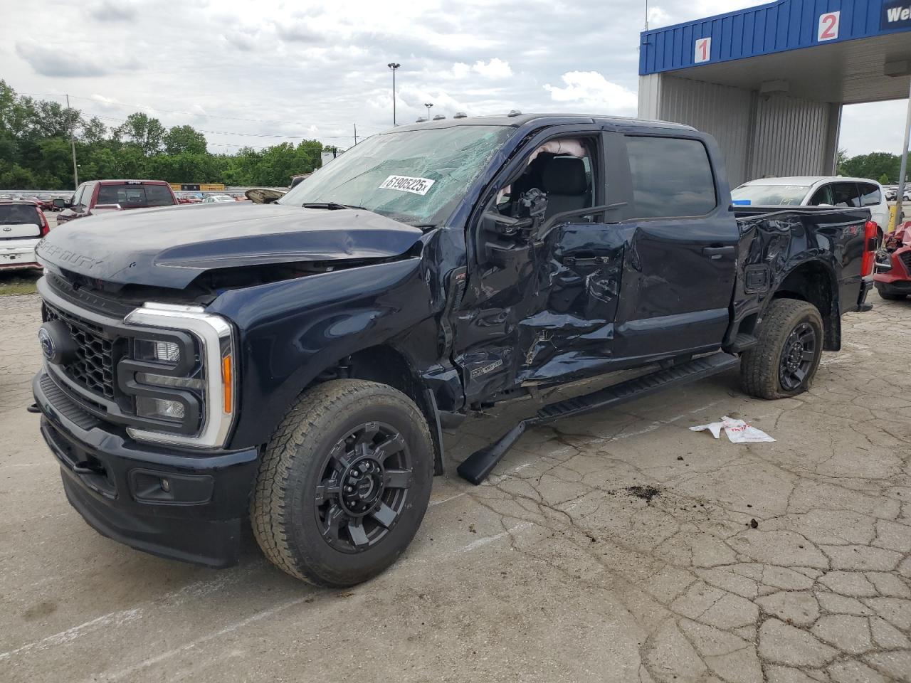 FORD F-250 SUPER DUTY