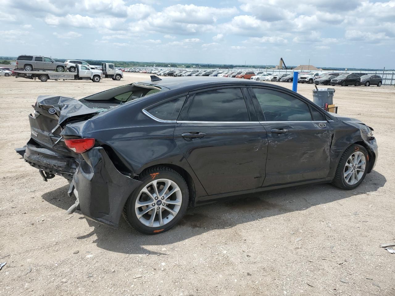 Ford Fusion se 2020