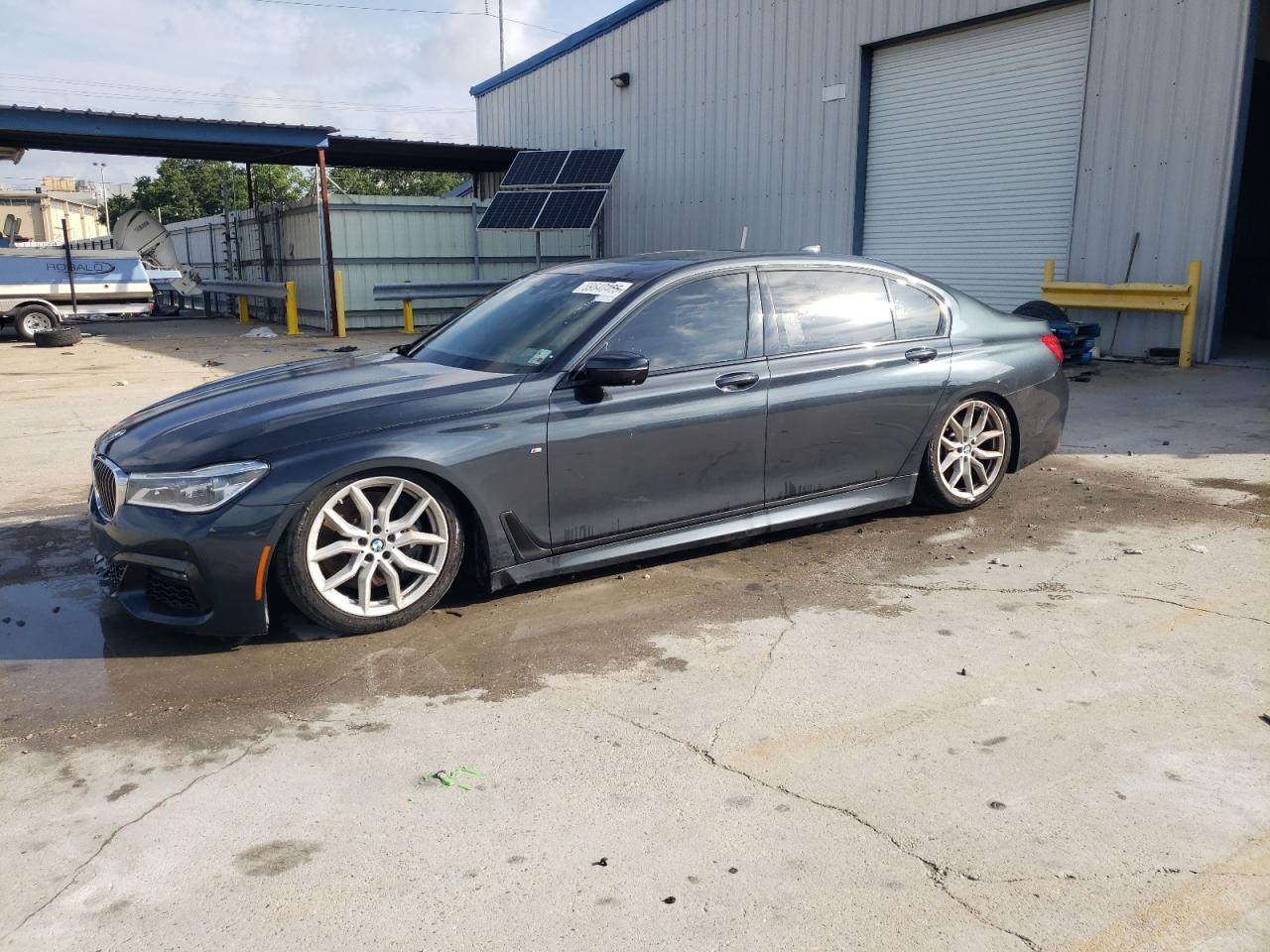 BMW 7 SERIES I
