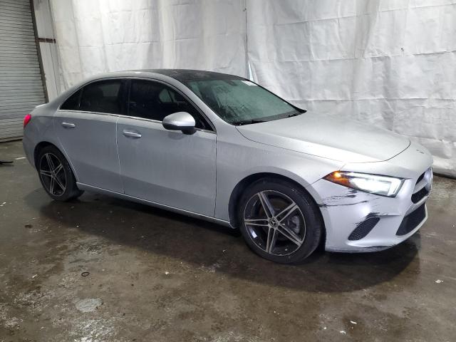 Vin: wdd3g4fb7kw005923, lot: 61090685, mercedes-benz a-class 220 4matic 20194