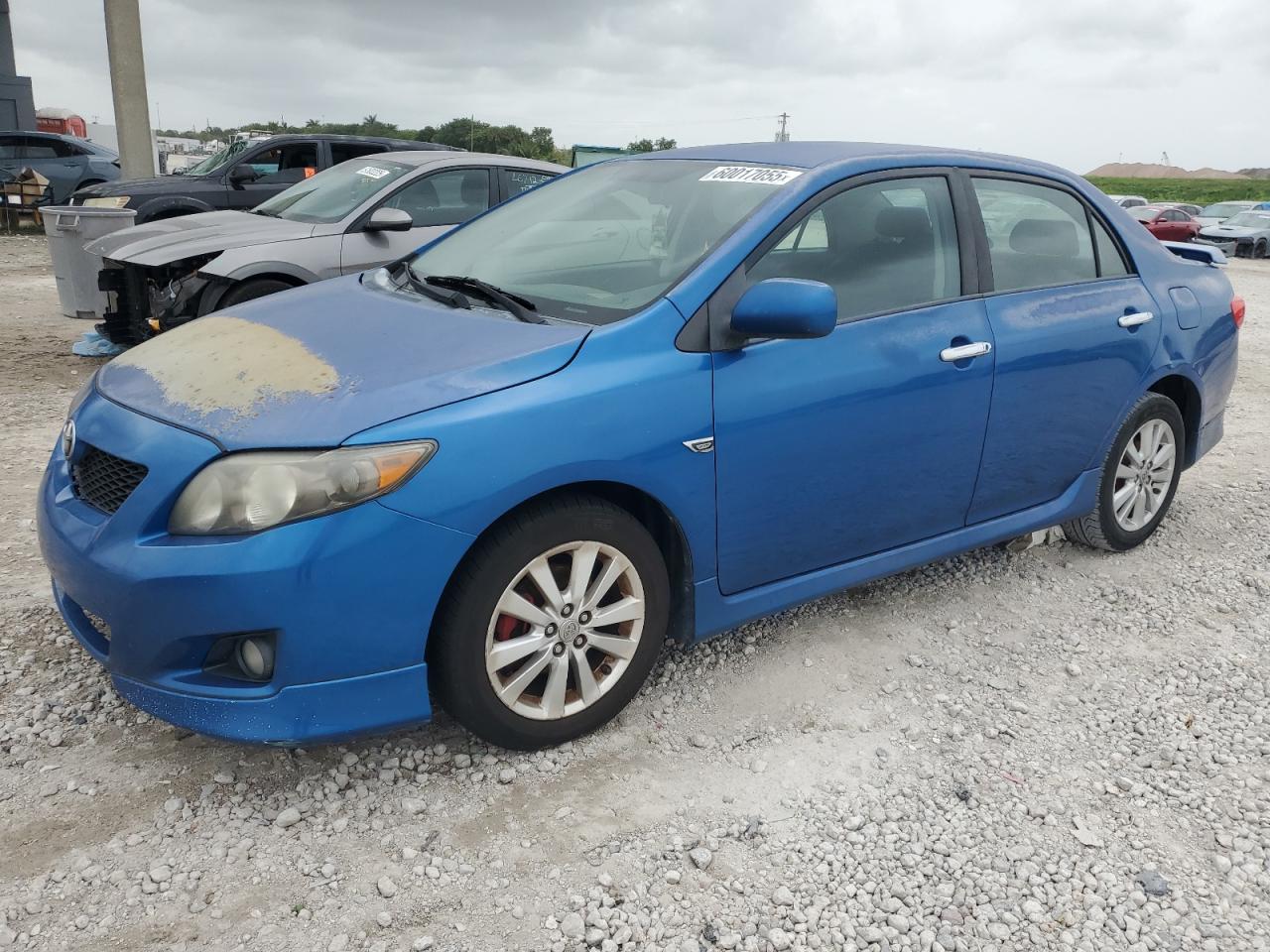 TOYOTA COROLLA BASE