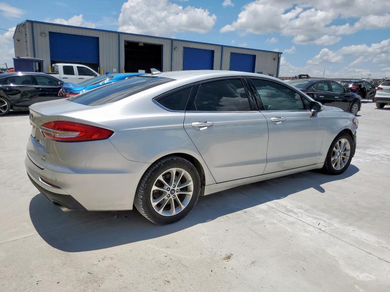 Vin: 3fa6p0hd3kr133115, lot: 62195835, ford fusion se 20193