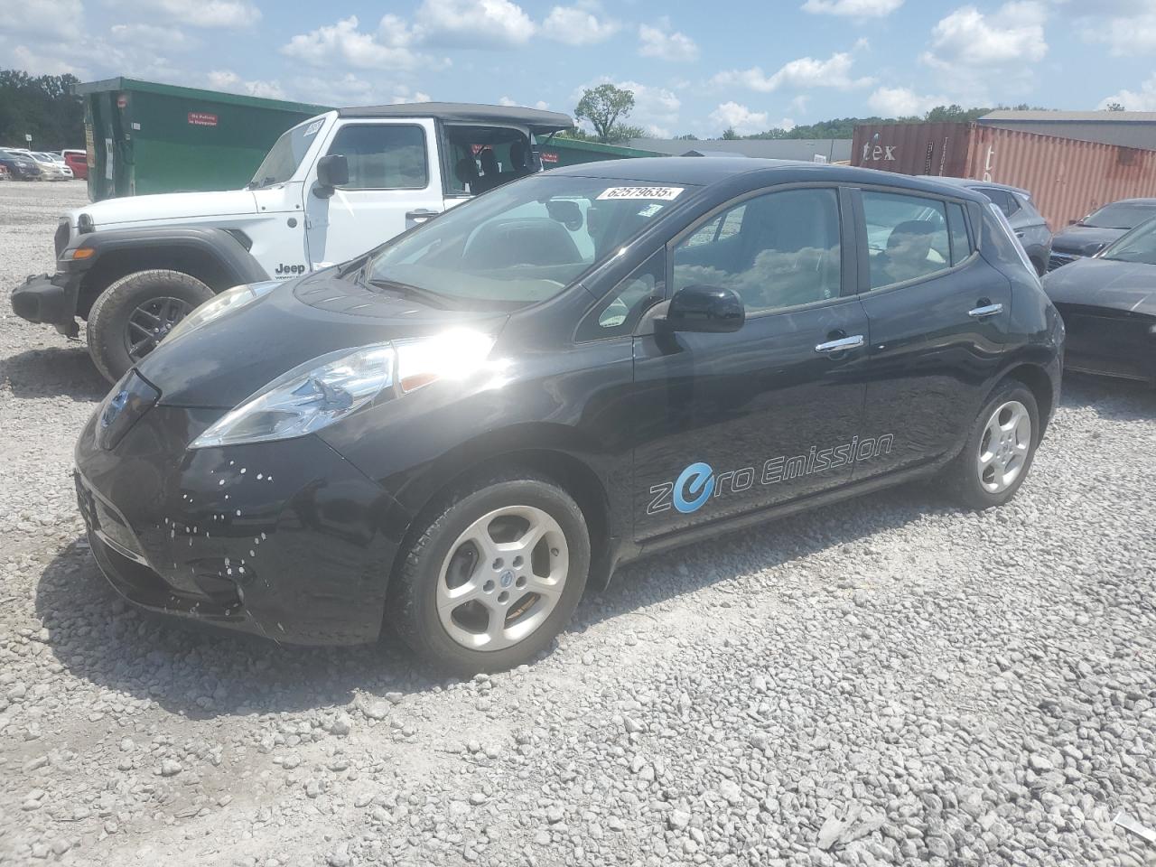 NISSAN LEAF S