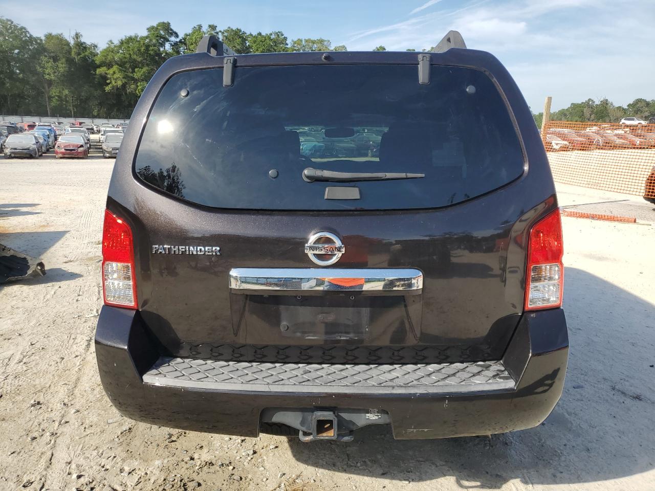 Nissan Pathfinder 2012