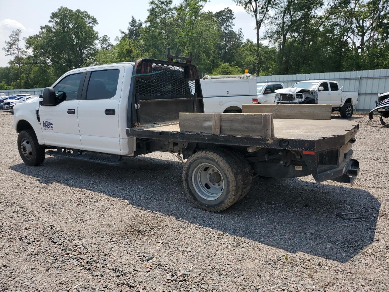 FORD F-350 SUPER DUTY