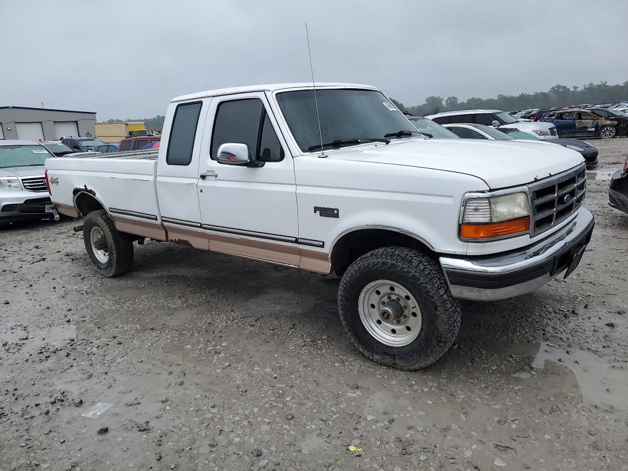 Lot #3305566063 1997 FORD F250