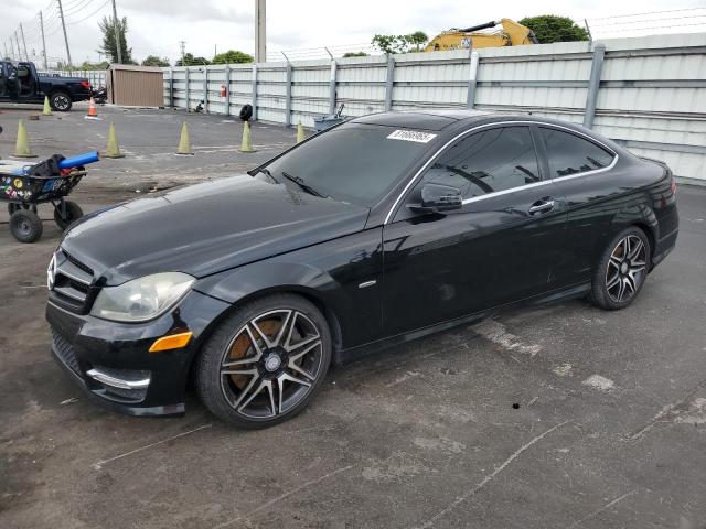 Vin: wddgj4hb3eg263645, lot: 61666965, mercedes-benz c-class 250 2014 img_1