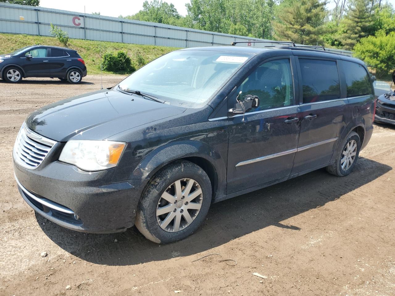 CHRYSLER TOWN & COUNTRY TOURING L