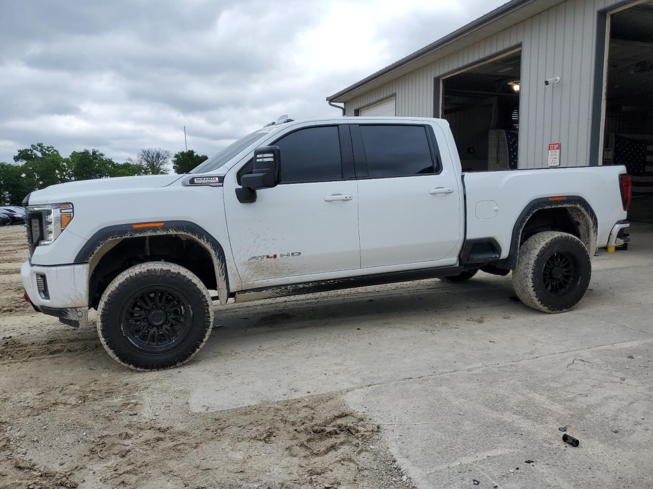 GMC SIERRA K2500 AT4