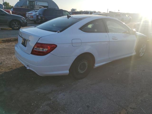 Vin: wddgj4hb6fg371226, lot: 62108275, mercedes-benz c-class 250 20153