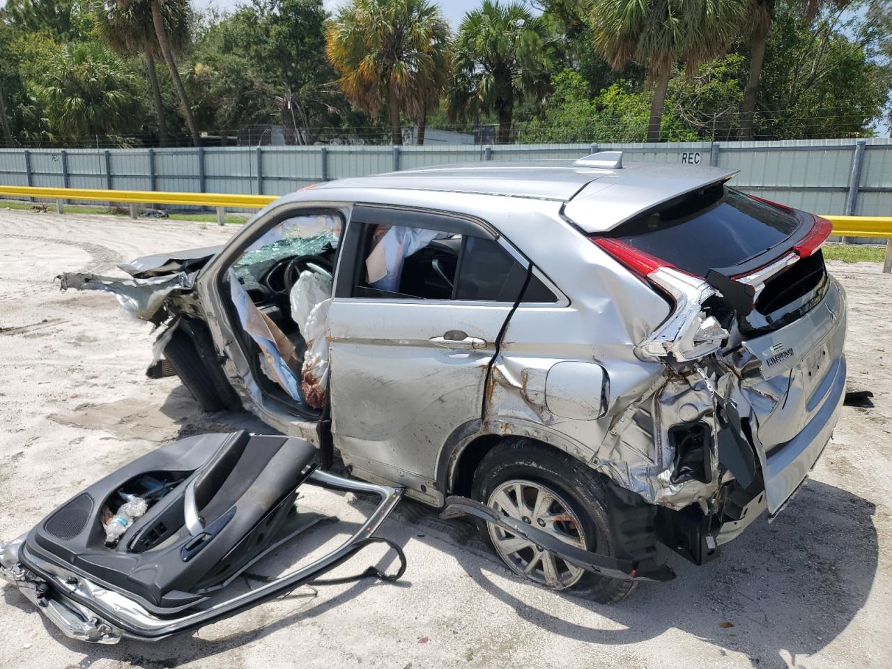 Lot #3187463496 2019 MITSUBISHI ECLIPSE CR