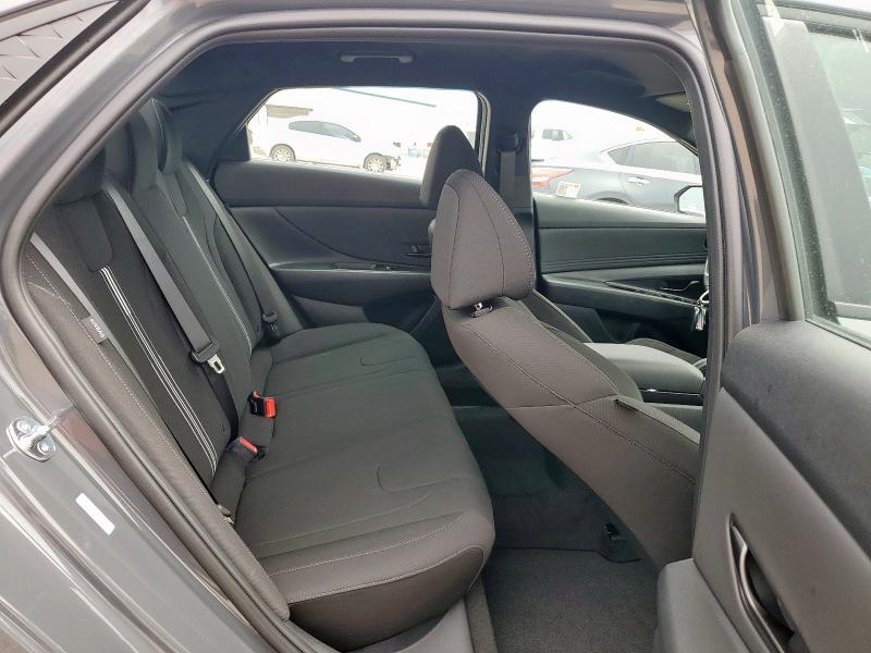 2025 HYUNDAI ELANTRA SEL SPORT - KMHLM4DGXSU009098