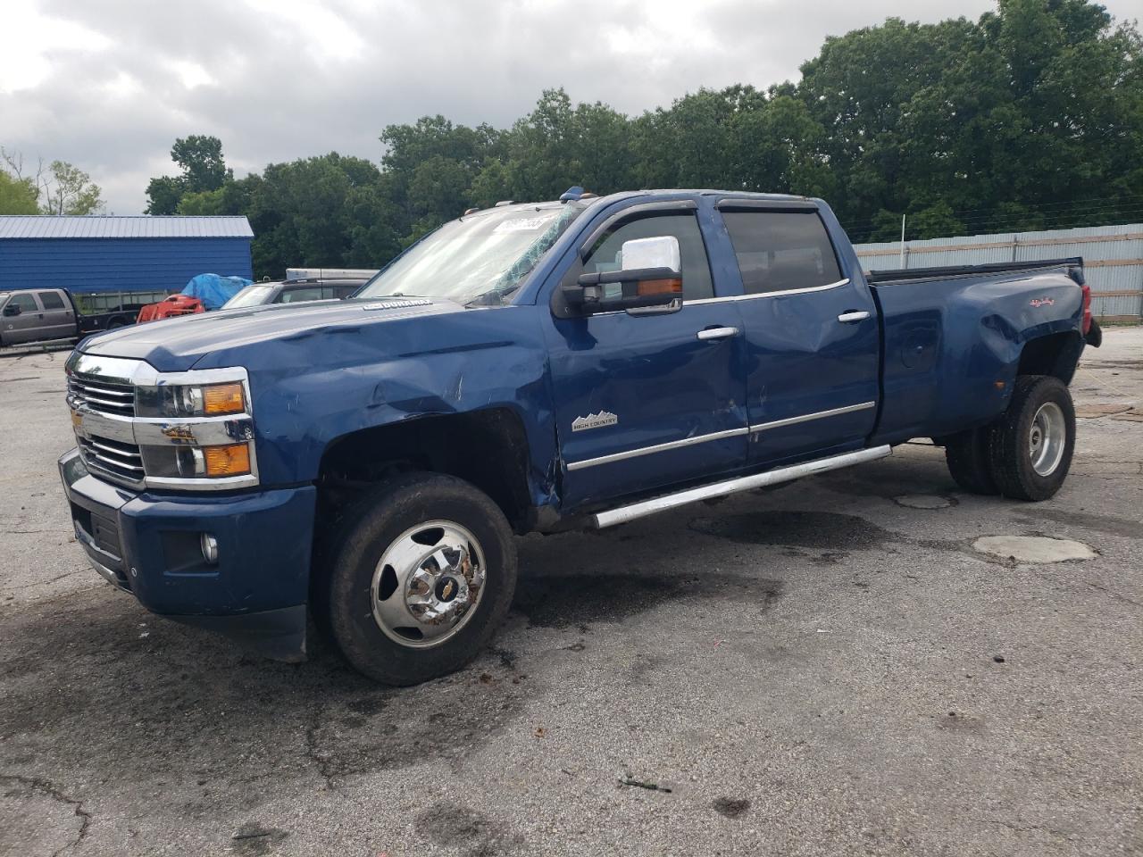 CHEVROLET SILVERADO K3500 HIGH COUNTRY