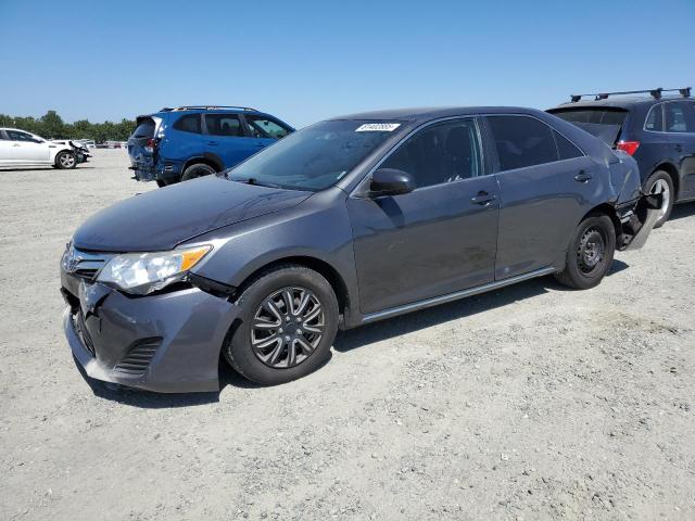 TOYOTA CAMRY BASE