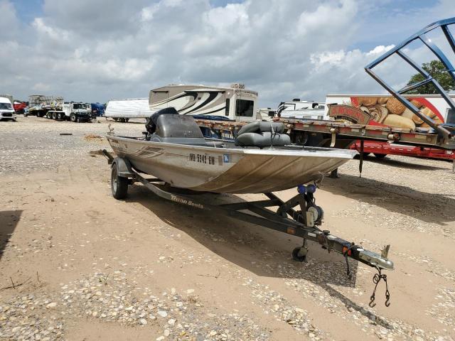 triton BOAT