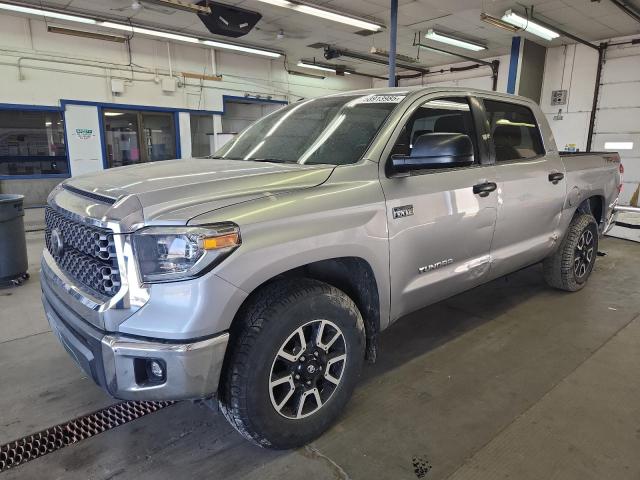 Vin: 5tfdy5f16jx730740, lot: 58913985, toyota tundra crewmax sr5 2018 img_1